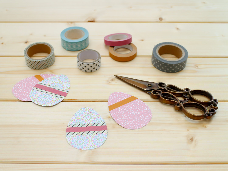 Decorate your scrapbook card eggs with washi tape