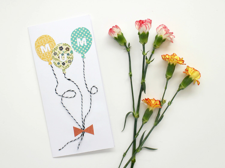 Super Easy DIY Mother's Day Card